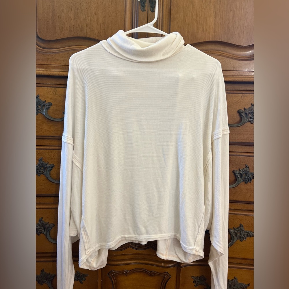 Free People We the Free Batwing Turtle Neck Cream (M)